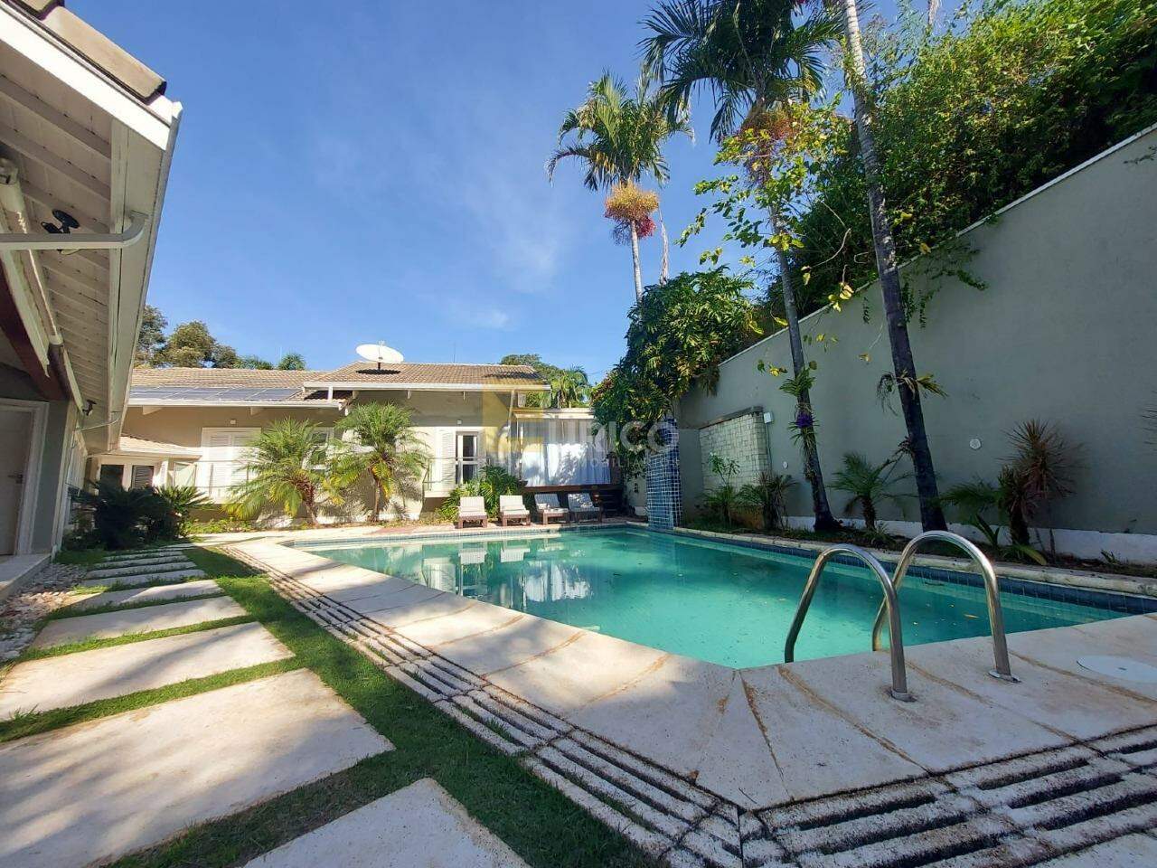 Casa em condomínio para aluguel no Condomínio Vista Alegre - Café em Vinhedo/SP: 