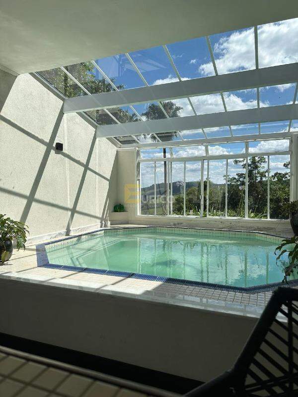 Chácara à venda no Condomínio Fazenda Vila Nazareth em TUIUTI/SP: 