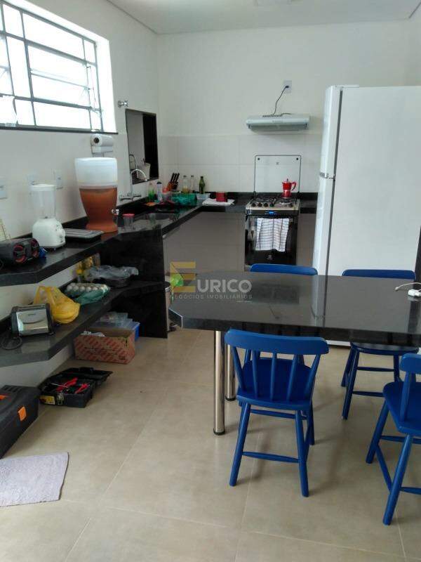 Casa à venda no Centro em Vinhedo/SP: 