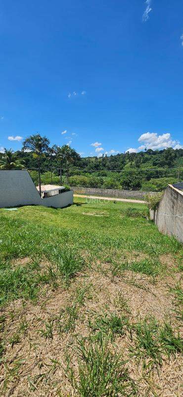 Terreno à venda no Condomínio Residencial Terras do Caribe em Valinhos/SP: 