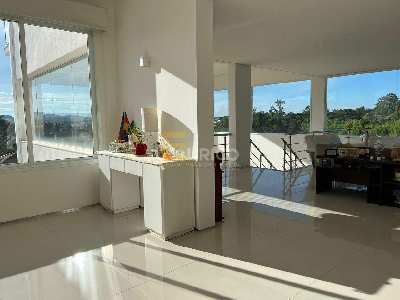 Casa à venda no Condomínio Porto Seguro Village em Valinhos/SP: 