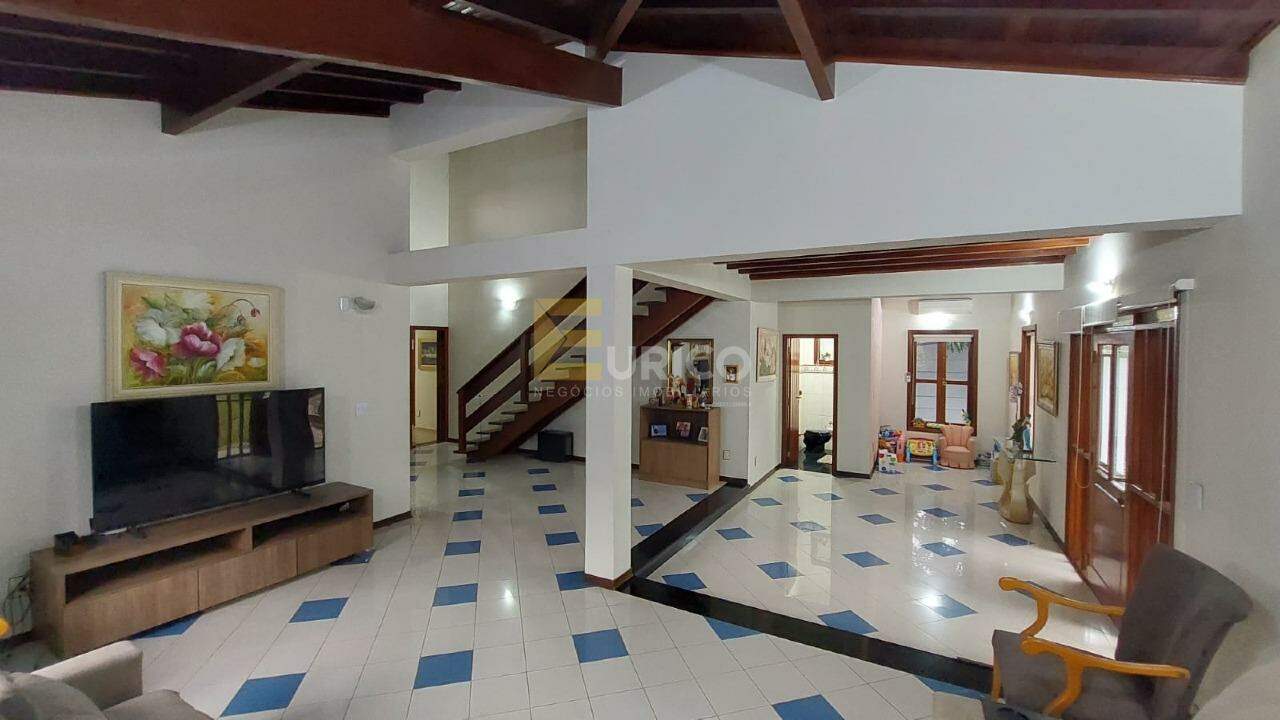 Casa em condomínio à venda no Condomínio Vista Alegre - Sede em Vinhedo/SP: 