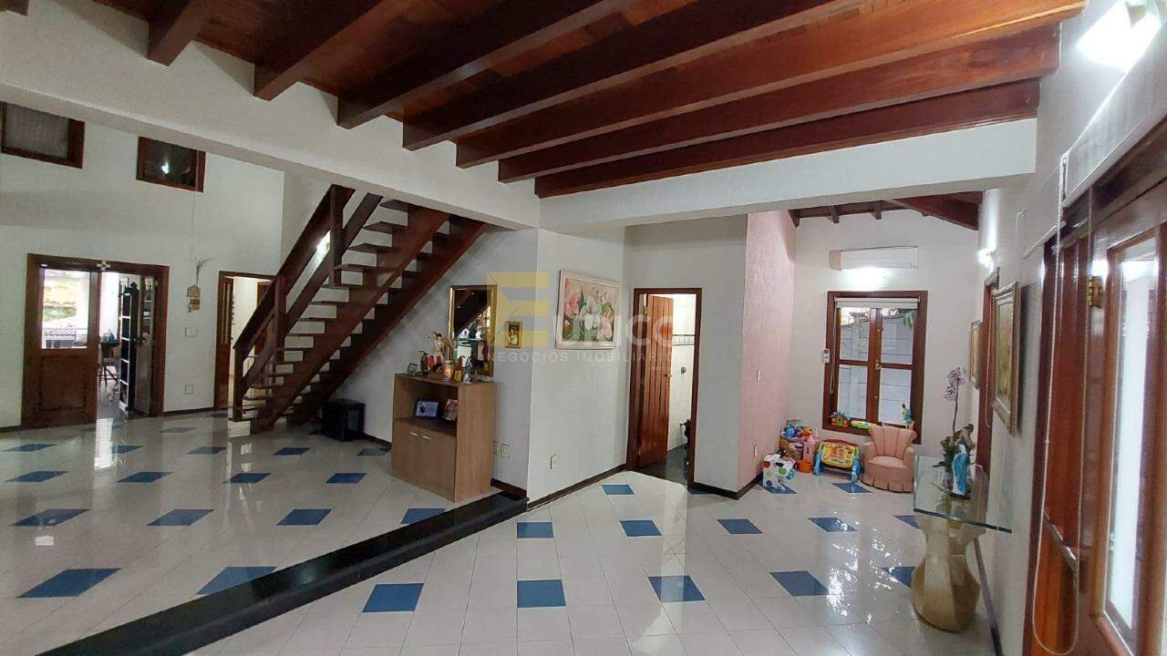 Casa em condomínio à venda no Condomínio Vista Alegre - Sede em Vinhedo/SP: 