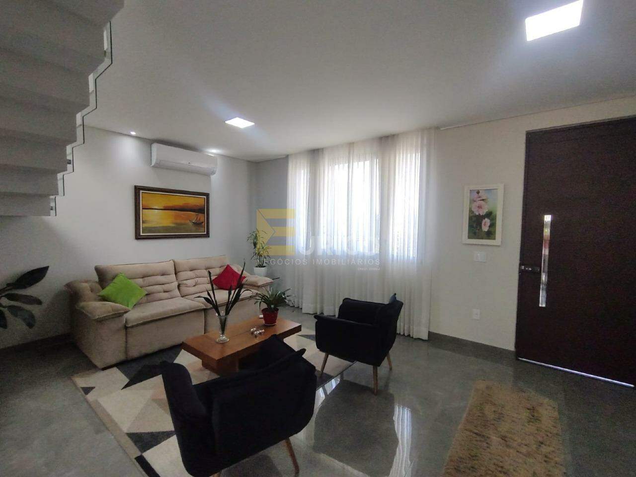 Casa à venda no Condomínio Residencial Villa do Sol em Valinhos/SP: 