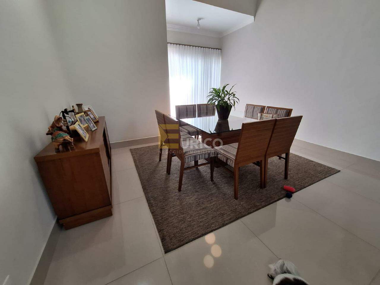 Casa em condomínio à venda no Condomínio Reserva da Mata em Vinhedo/SP: 