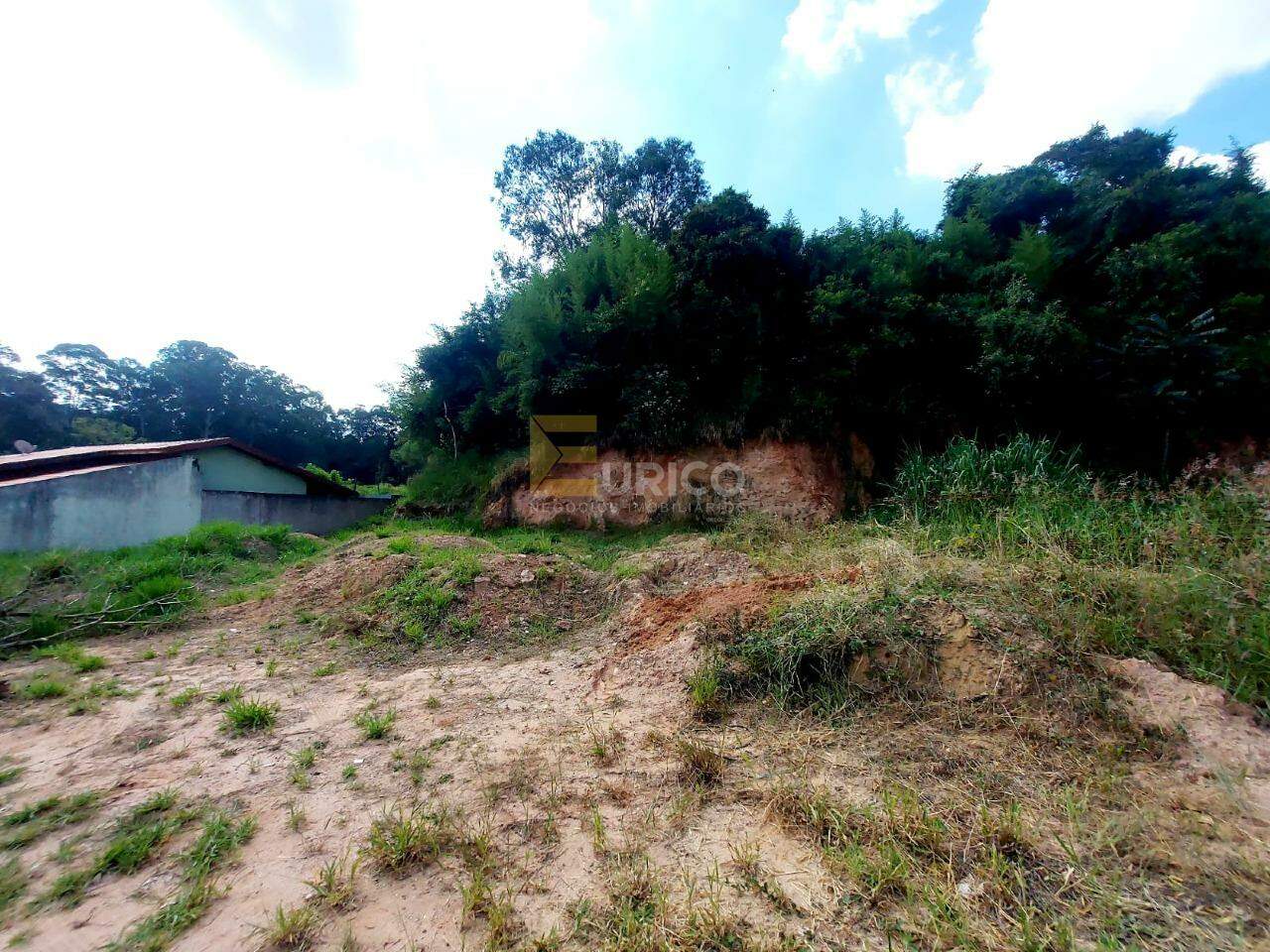 Terreno à venda no Parque dos Pinheiros em Vinhedo/SP: 