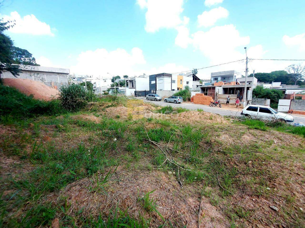 Terreno à venda no Parque dos Pinheiros em Vinhedo/SP: 