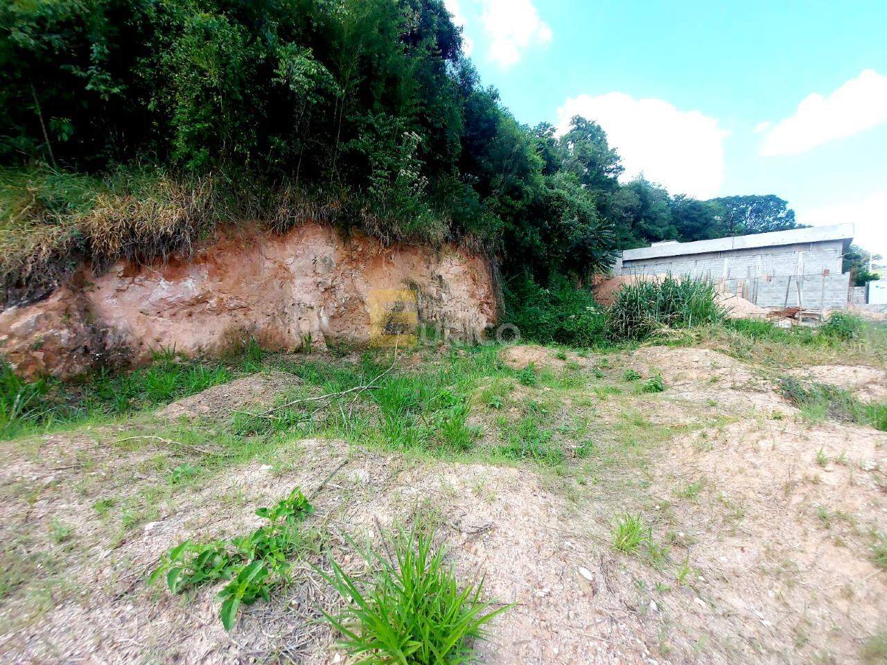 Terreno à venda no Parque dos Pinheiros em Vinhedo/SP: 