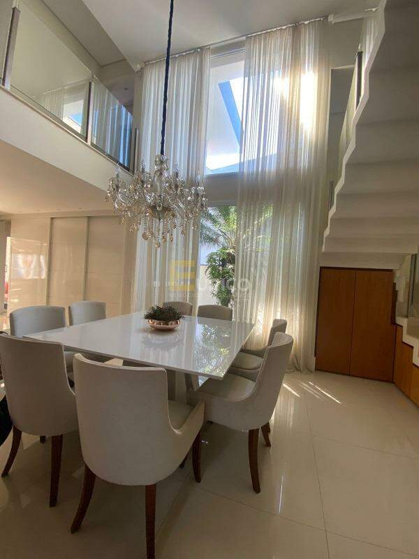 Casa em condomínio à venda no Condomínio Porto Seguro Village em Valinhos/SP: 