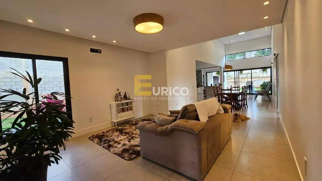 Casa em condomínio à venda no Condomínio Vila Hípica II em Vinhedo/SP: 