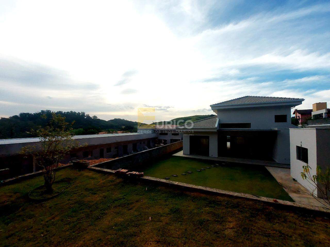 Casa em condomínio à venda no Condomínio Vila Hípica II em Vinhedo/SP: 
