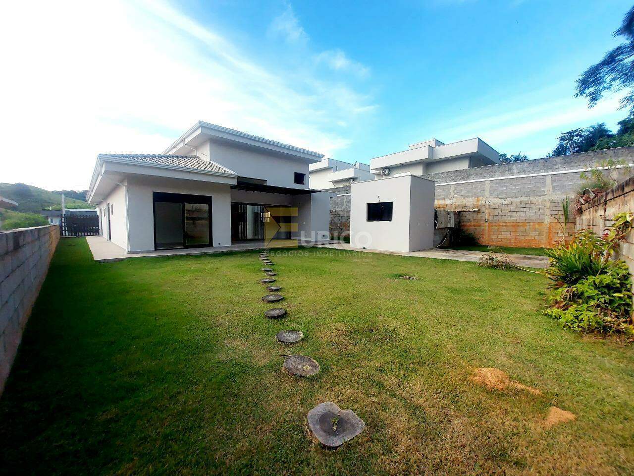 Casa em condomínio à venda no Condomínio Vila Hípica II em Vinhedo/SP: 
