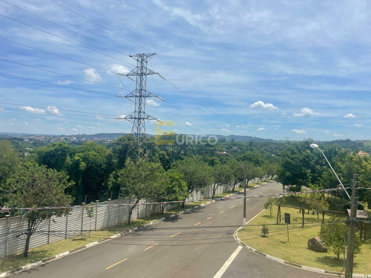 Casa em condomínio à venda no Condomínio Terras de São Francisco em Vinhedo/SP: 