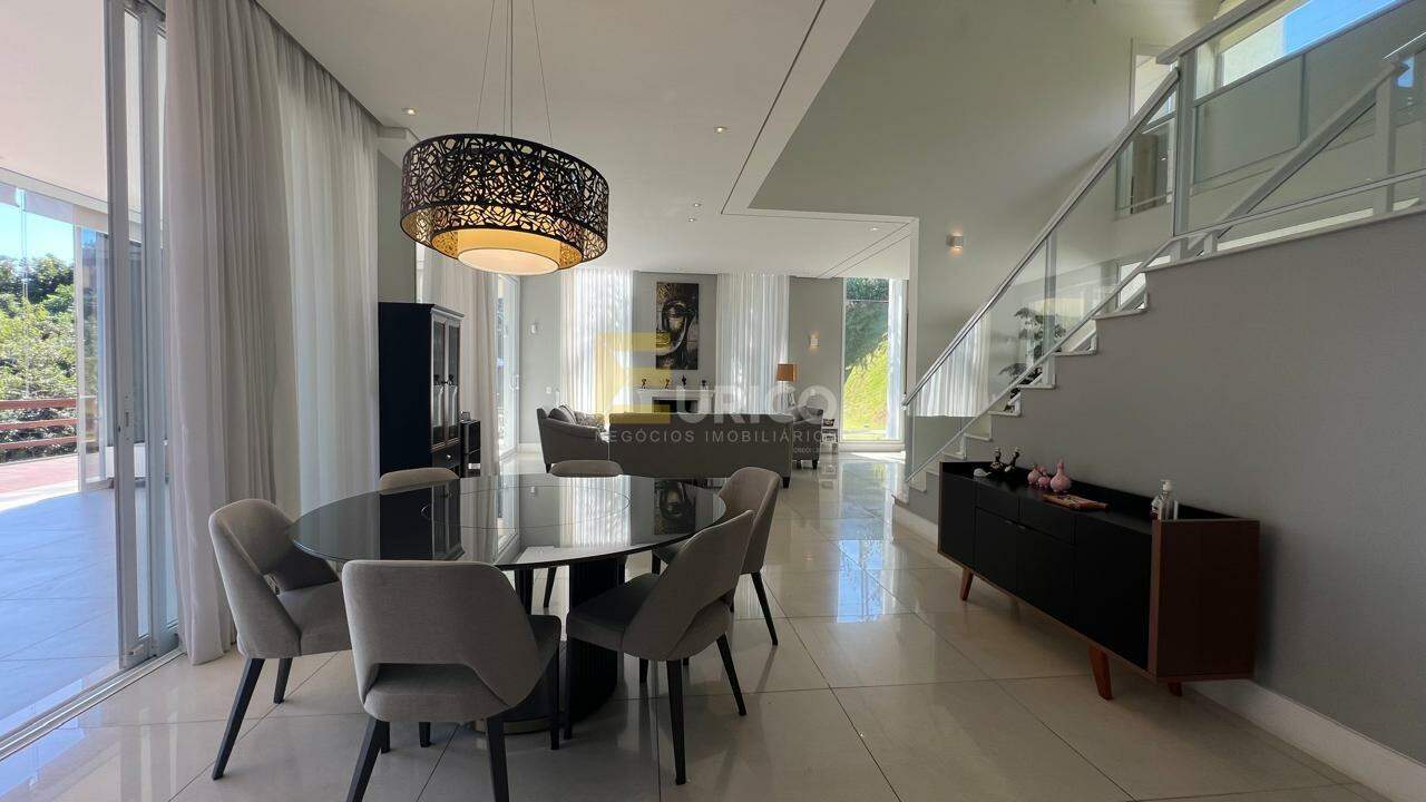 Casa em condomínio à venda no Condomínio Residencial Jardim Primavera em Louveira/SP: