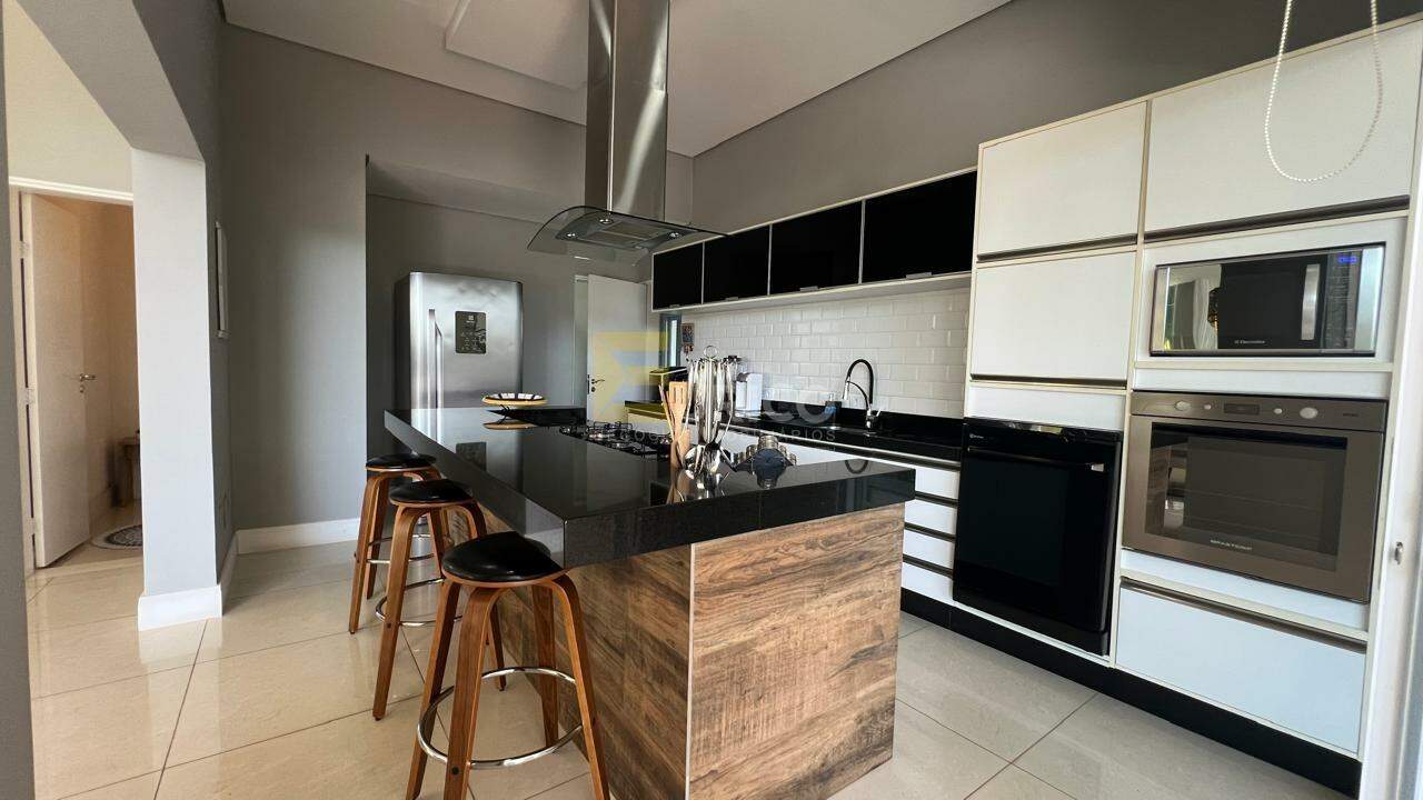 Casa em condomínio à venda no Condomínio Residencial Jardim Primavera em Louveira/SP: