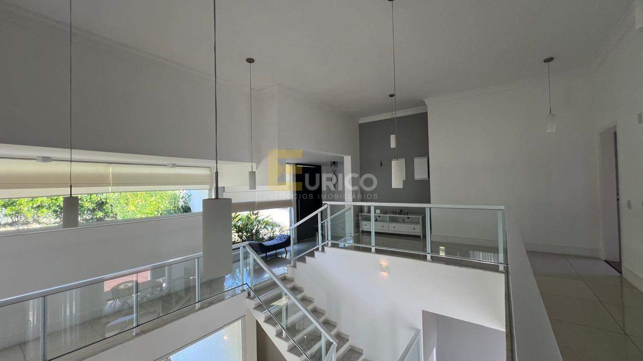 Casa em condomínio à venda no Condomínio Residencial Jardim Primavera em Louveira/SP: