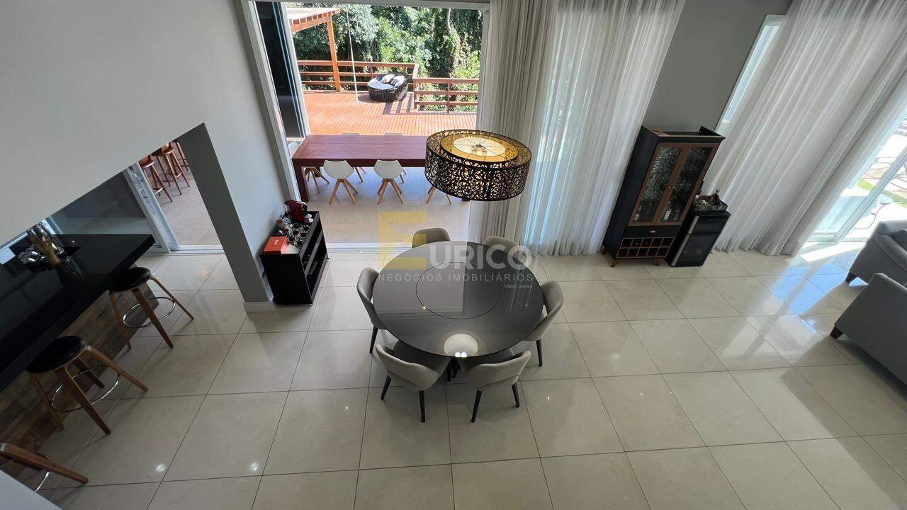 Casa em condomínio à venda no Condomínio Residencial Jardim Primavera em Louveira/SP: