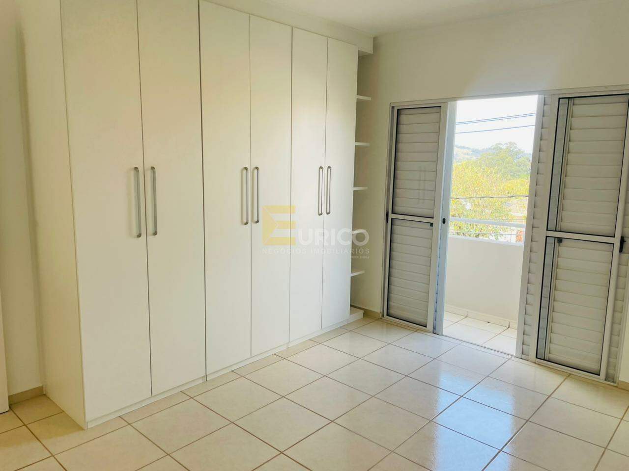 Casa em condomínio à venda no Condomínio Terras de São Francisco em Vinhedo/SP: 