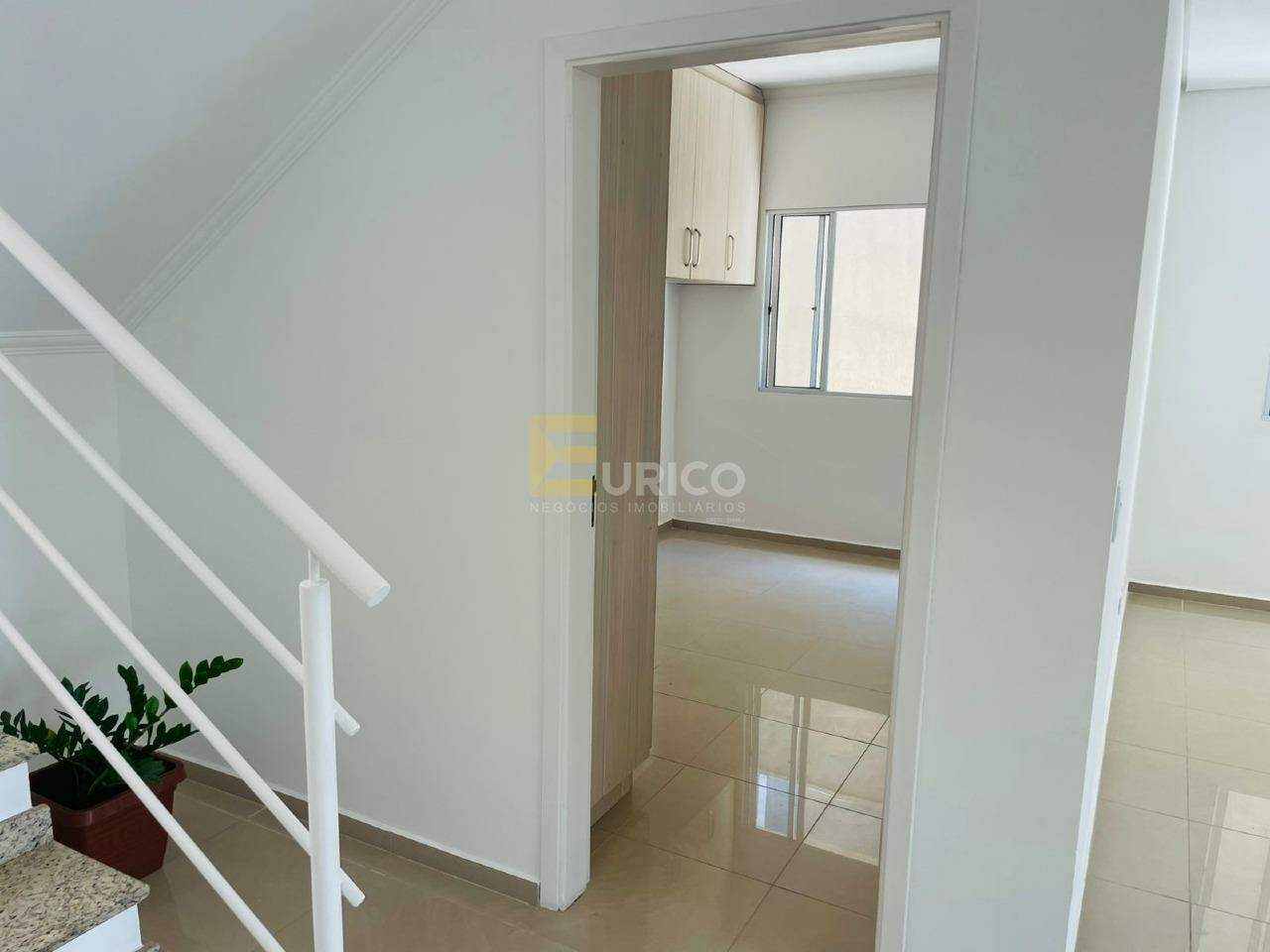 Casa em condomínio à venda no Condomínio Terras de São Francisco em Vinhedo/SP: 