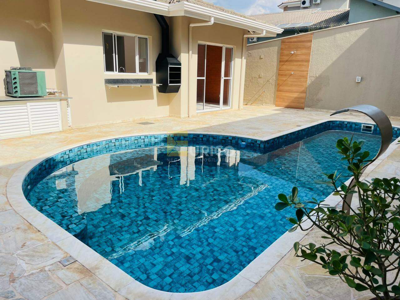 Casa em condomínio à venda no Condomínio Terras de São Francisco em Vinhedo/SP: 