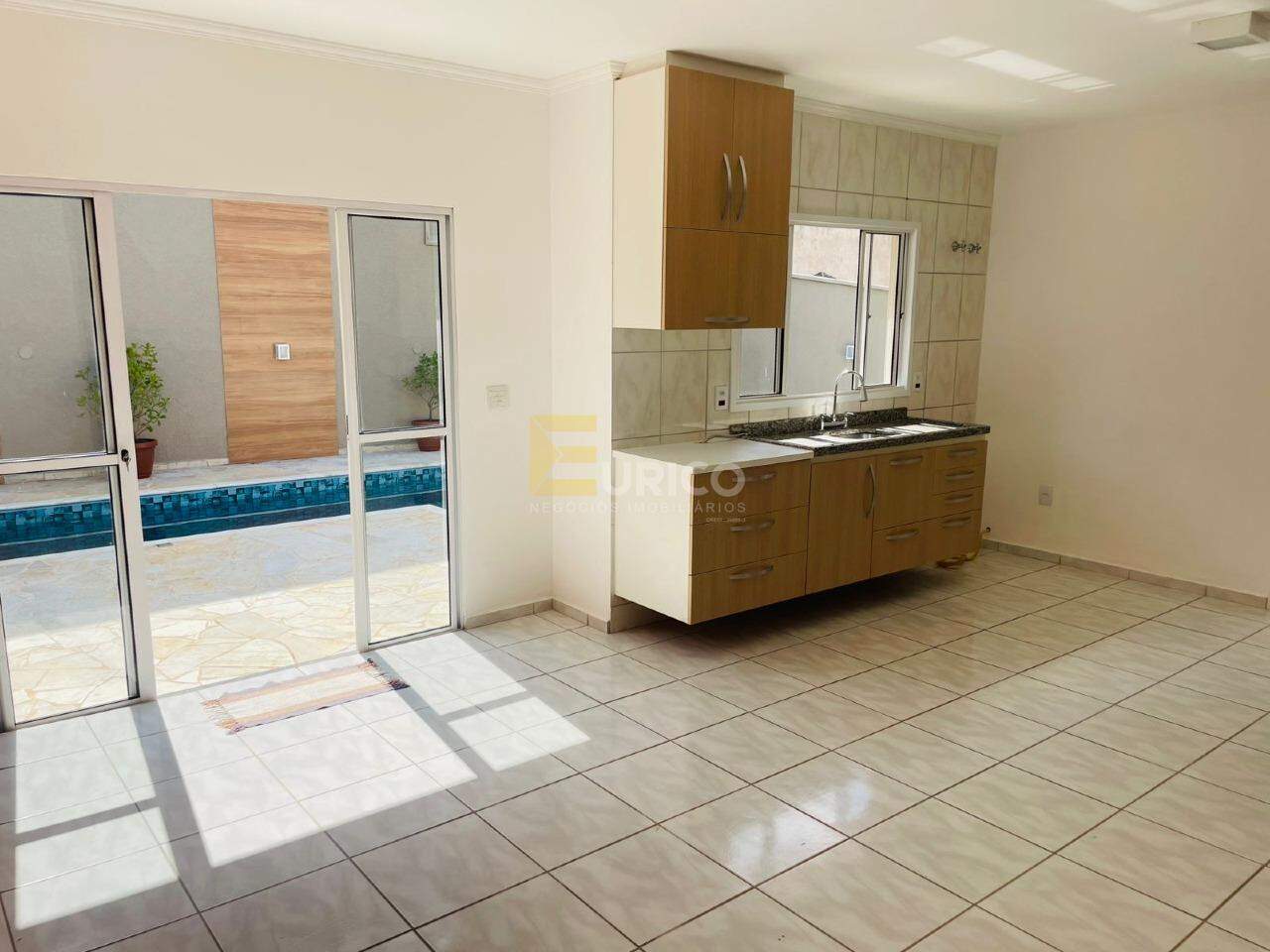 Casa em condomínio à venda no Condomínio Terras de São Francisco em Vinhedo/SP: 