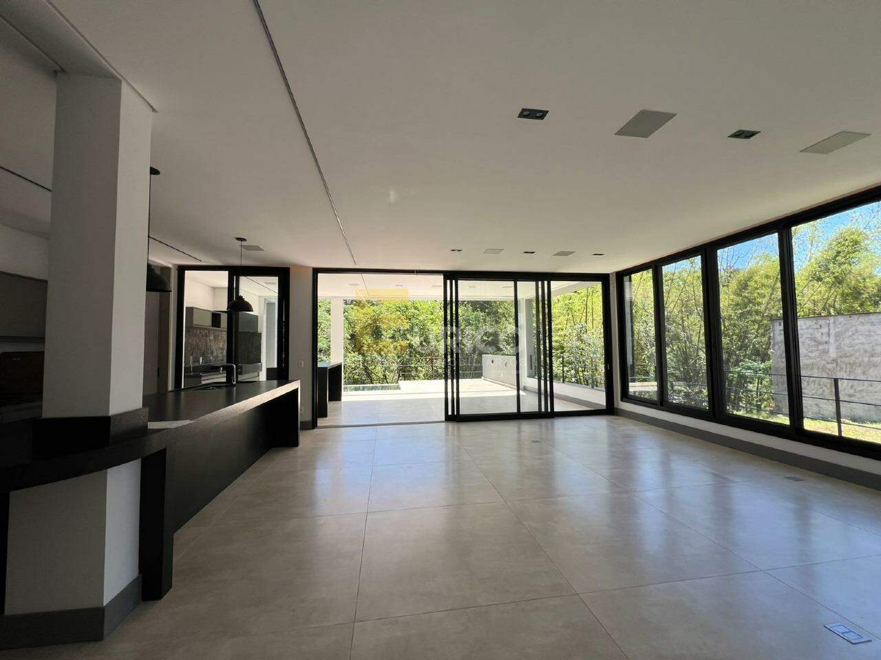 Casa em condomínio à venda no Condomínio Reserva do Itamaracá em Valinhos/SP: 