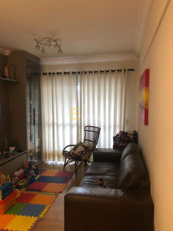 Apartamento à venda no Condomínio Edifício Michelangelo em Valinhos/SP: 