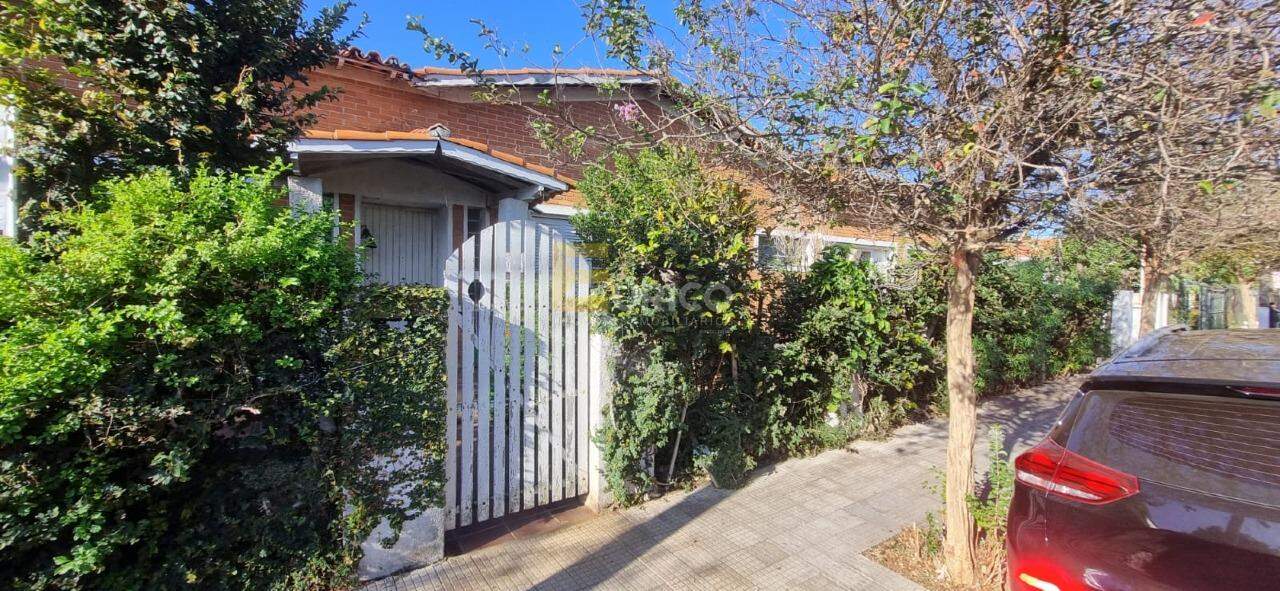 Casa à venda no Centro em Vinhedo/SP: 