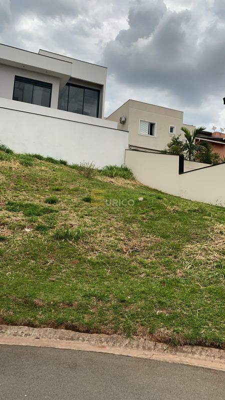 Terreno à venda no Condomínio Madre Maria Vilac em Valinhos/SP: 