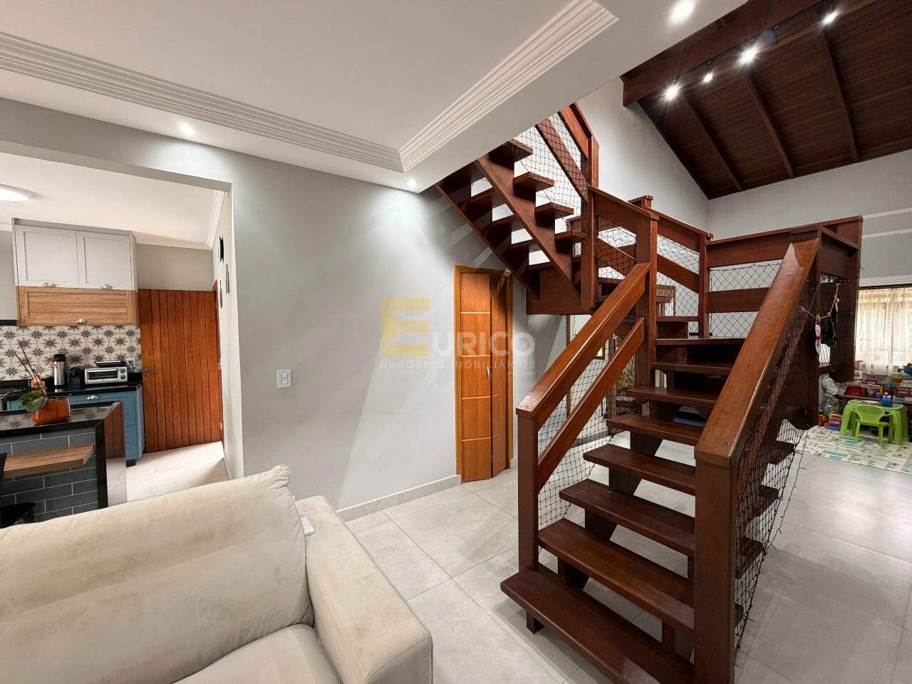 Casa em condomínio à venda no Condomínio Villaggio Capríccio em Louveira/SP: 