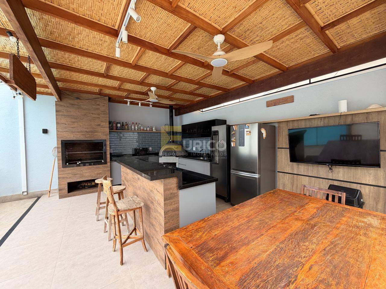 Casa em condomínio à venda no Condomínio Villaggio Capríccio em Louveira/SP: 