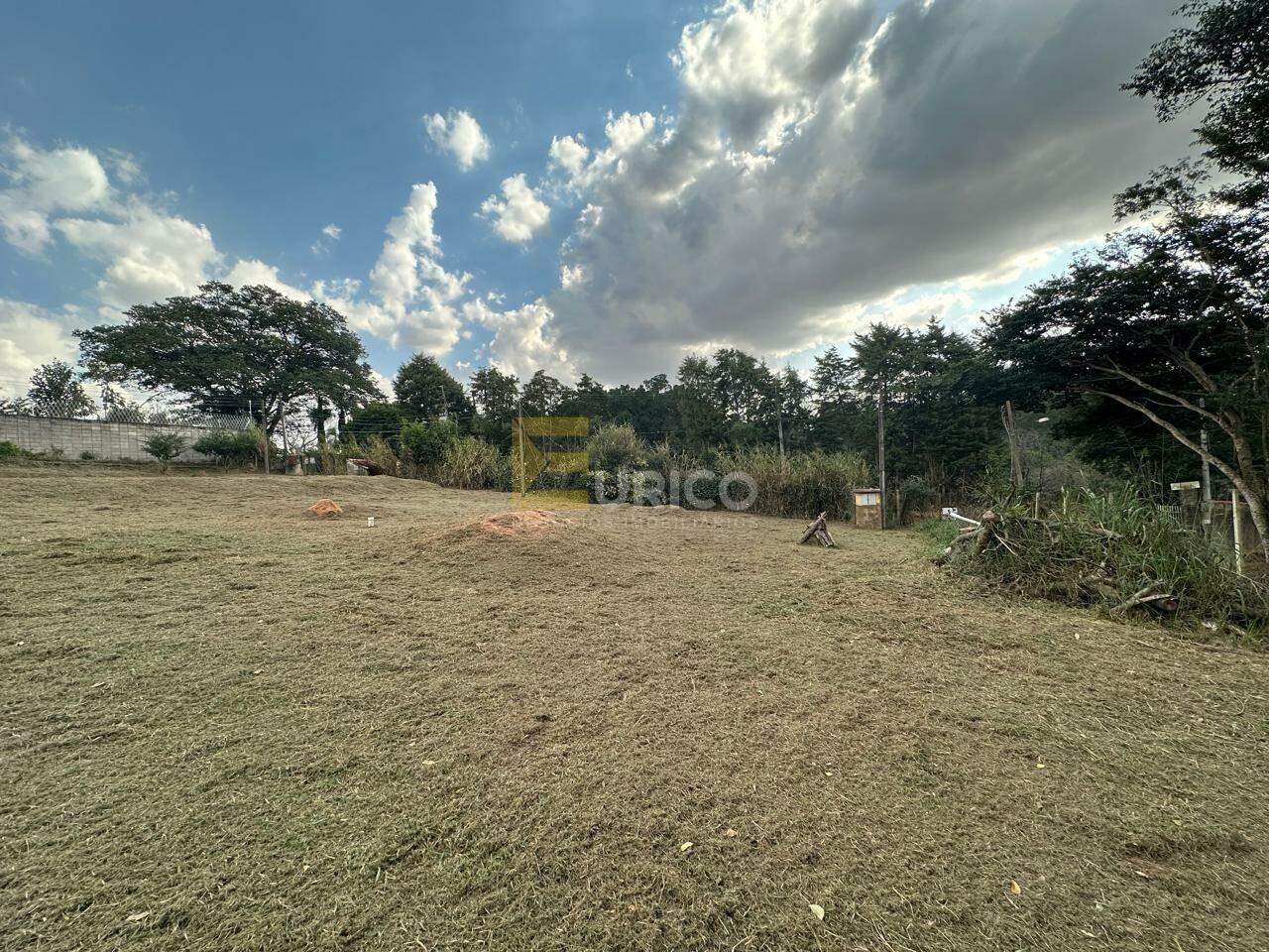 Terreno à venda no Dois Córregos em Valinhos/SP: 