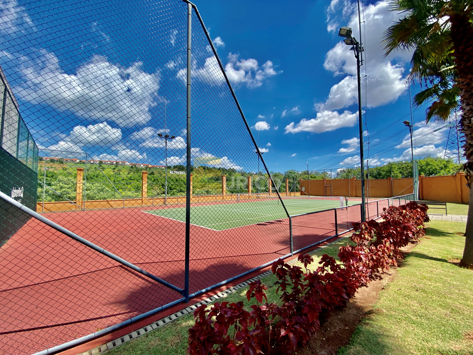 Terreno em Condomínio à venda no Condomínio Alphaville Jundiaí em Jundiaí/SP: 