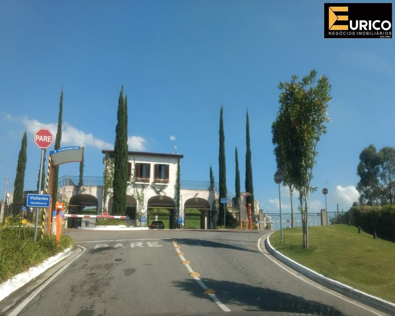 Terreno em Condomínio à venda no Condomínio Campo de Toscana em Vinhedo/SP: Foto 01