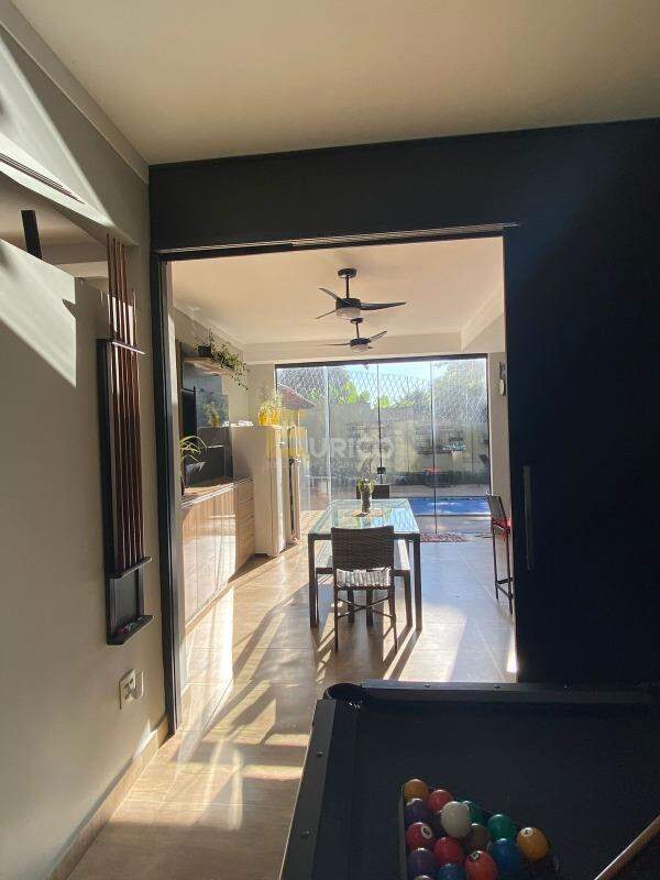 Casa à venda no Condomínio Flor da Serra em Valinhos/SP: 