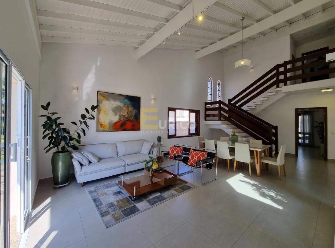 Casa em condomínio à venda no Condomínio Villaggio Capríccio em Louveira/SP: