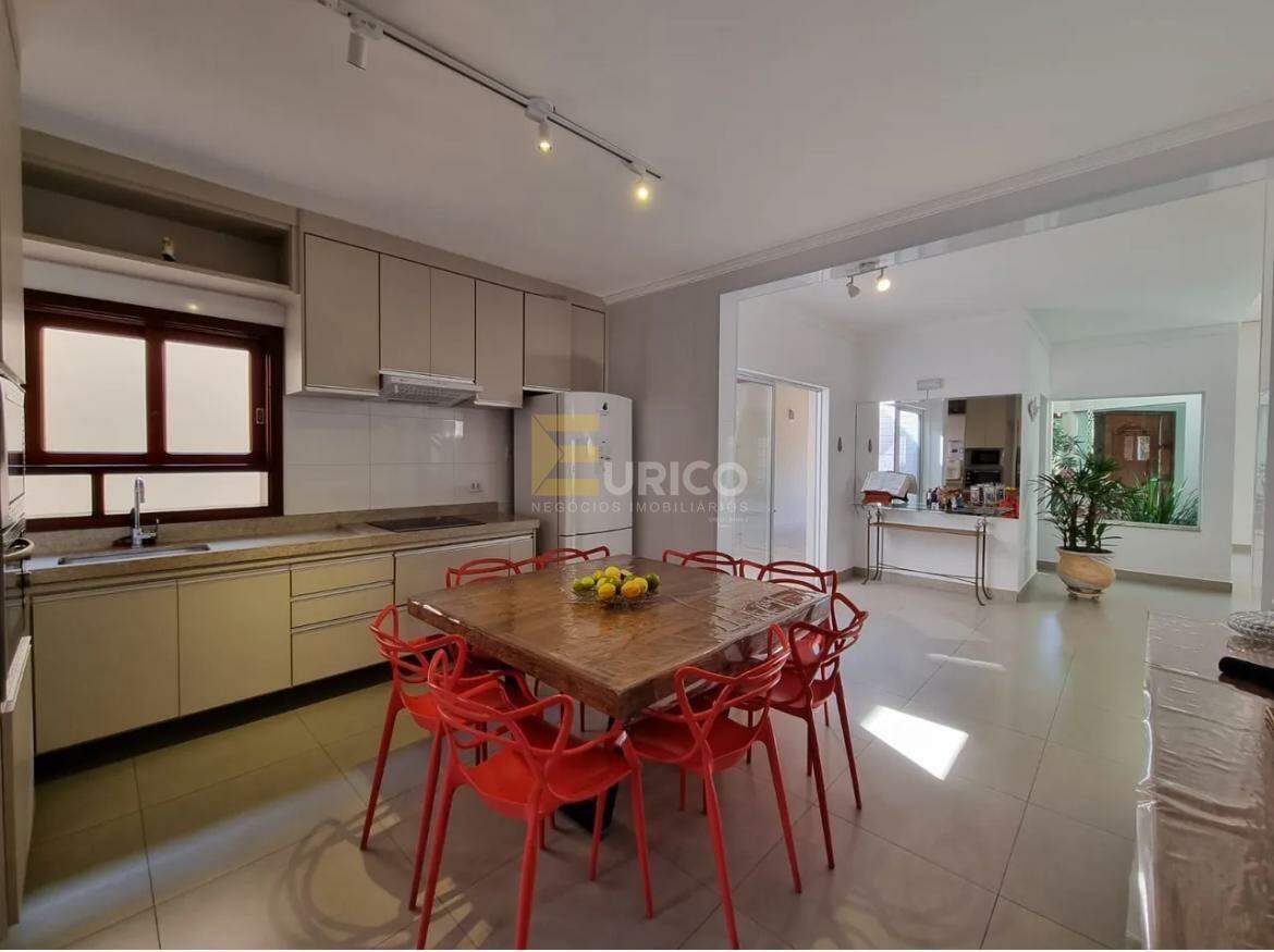 Casa em condomínio à venda no Condomínio Villaggio Capríccio em Louveira/SP:
