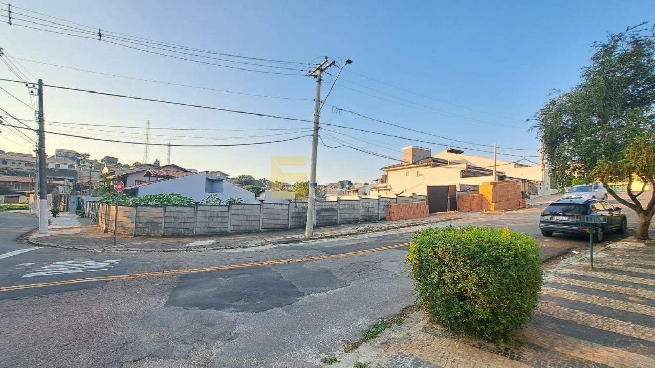 Terreno à venda no JARDIM DAS PALMEIRAS em Valinhos/SP: 