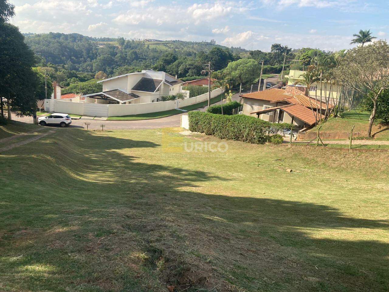 Terreno em Condomínio à venda no Condomínio Chácaras do Lago em Vinhedo/SP: 
