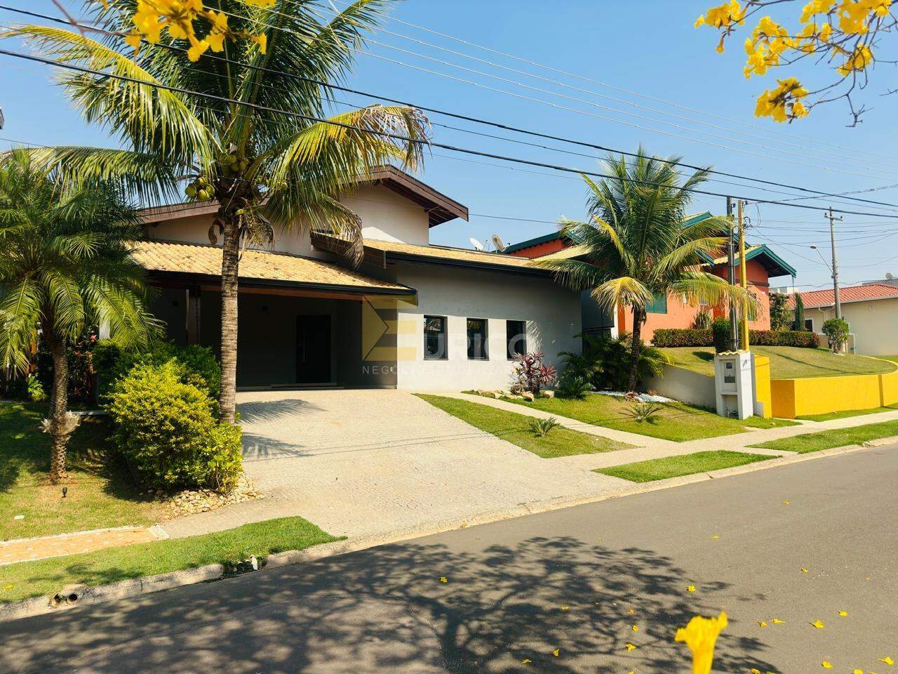 Casa à venda no Condomínio Residencial Terras do Caribe em Valinhos/SP: 
