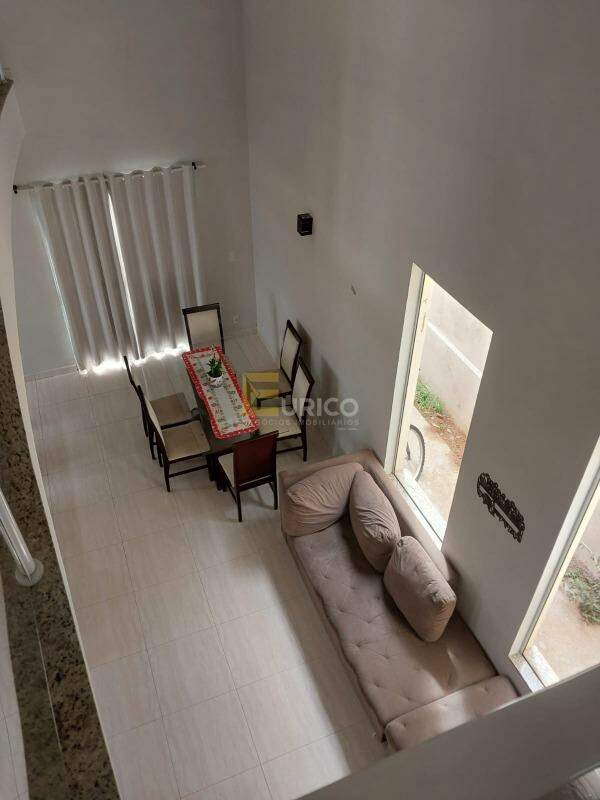 Casa à venda no Loteamento Residencial Água Nova em Valinhos/SP: 