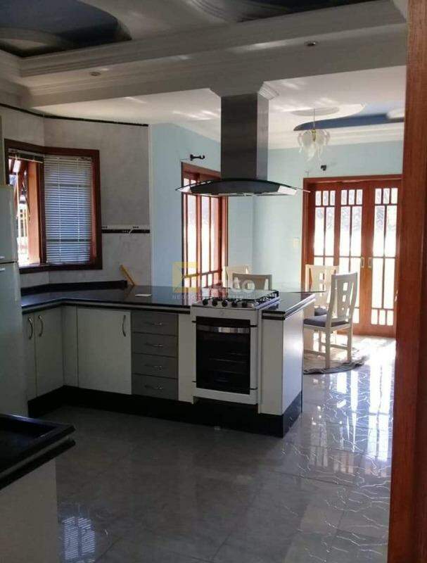 Casa à venda no Condomínio Residencial Terras do Caribe em Valinhos/SP: 