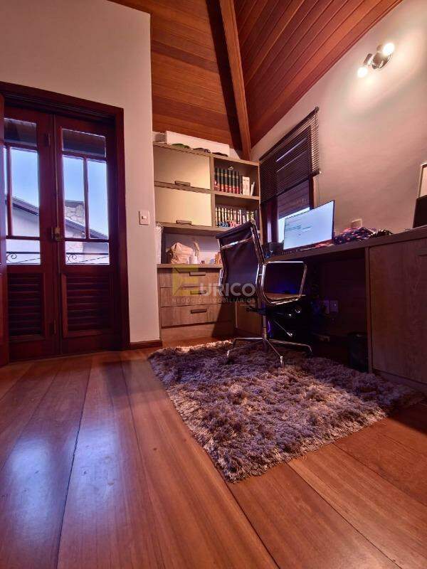 Casa em condomínio à venda no Condomínio Reserva Colonial em Valinhos/SP: 