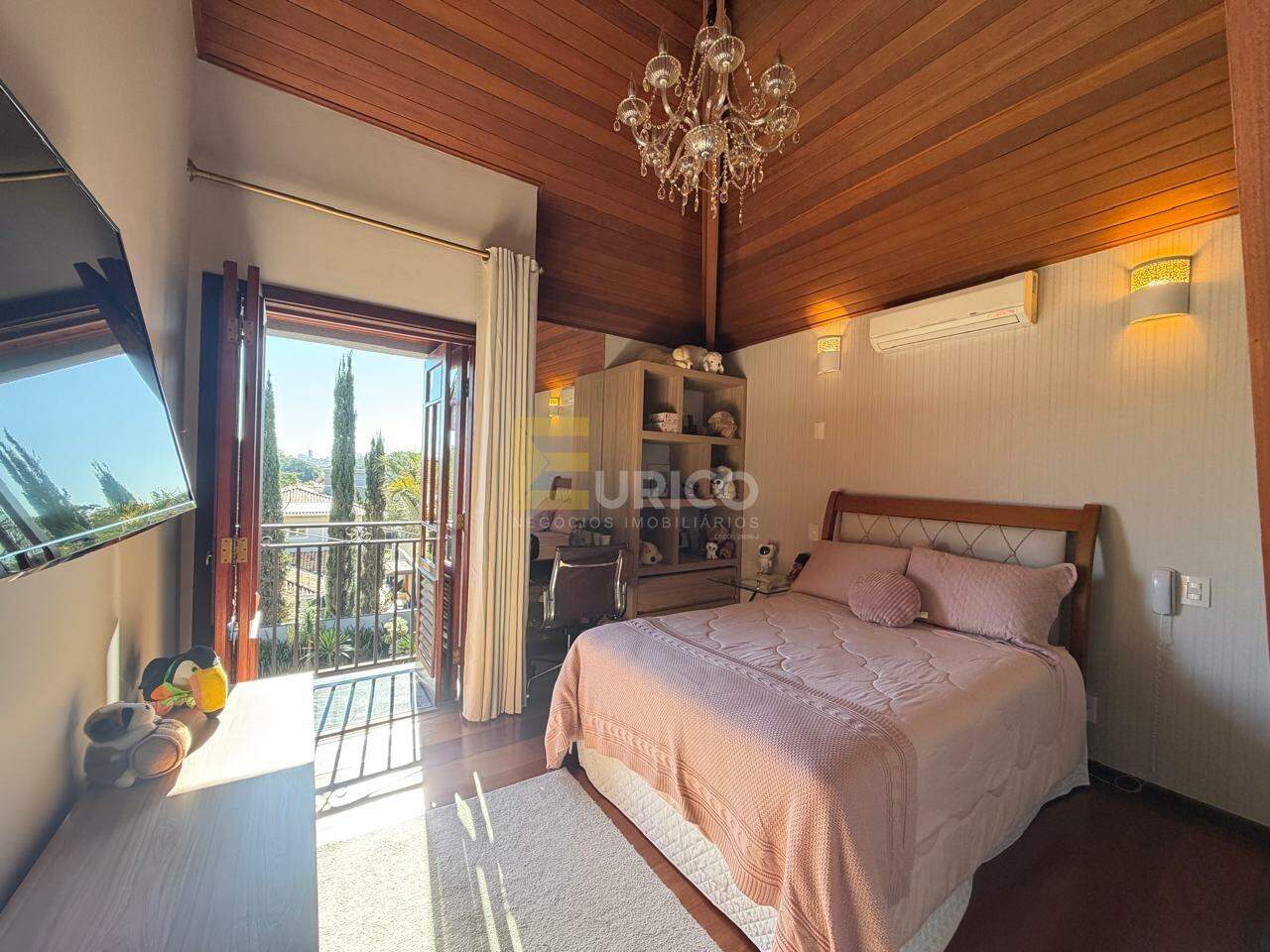 Casa em condomínio à venda no Condomínio Reserva Colonial em Valinhos/SP: 
