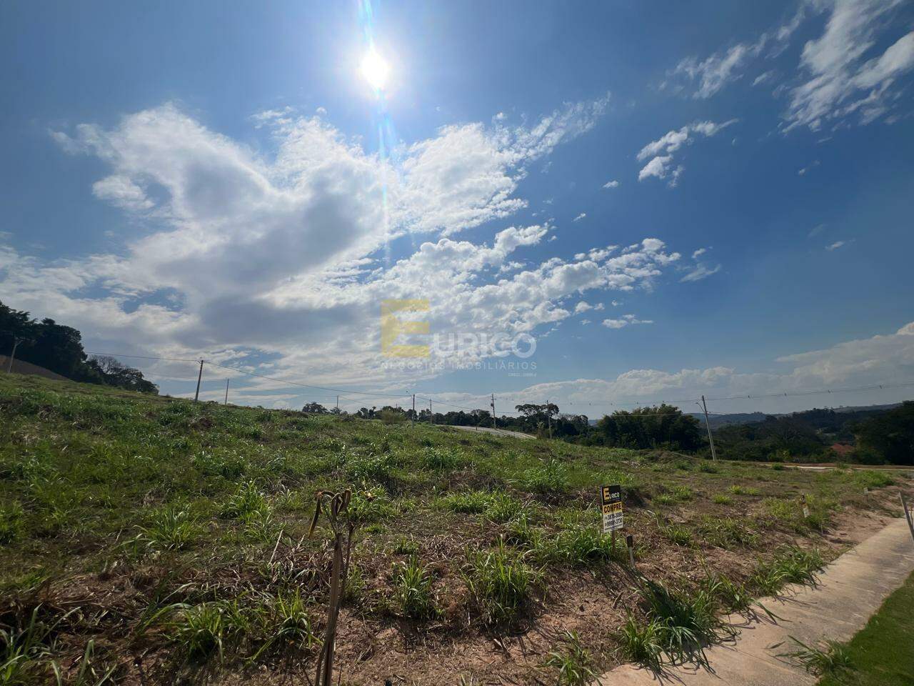 Terreno em Condomínio à venda no Condomínio Residencial San Lucca em Vinhedo/SP: 