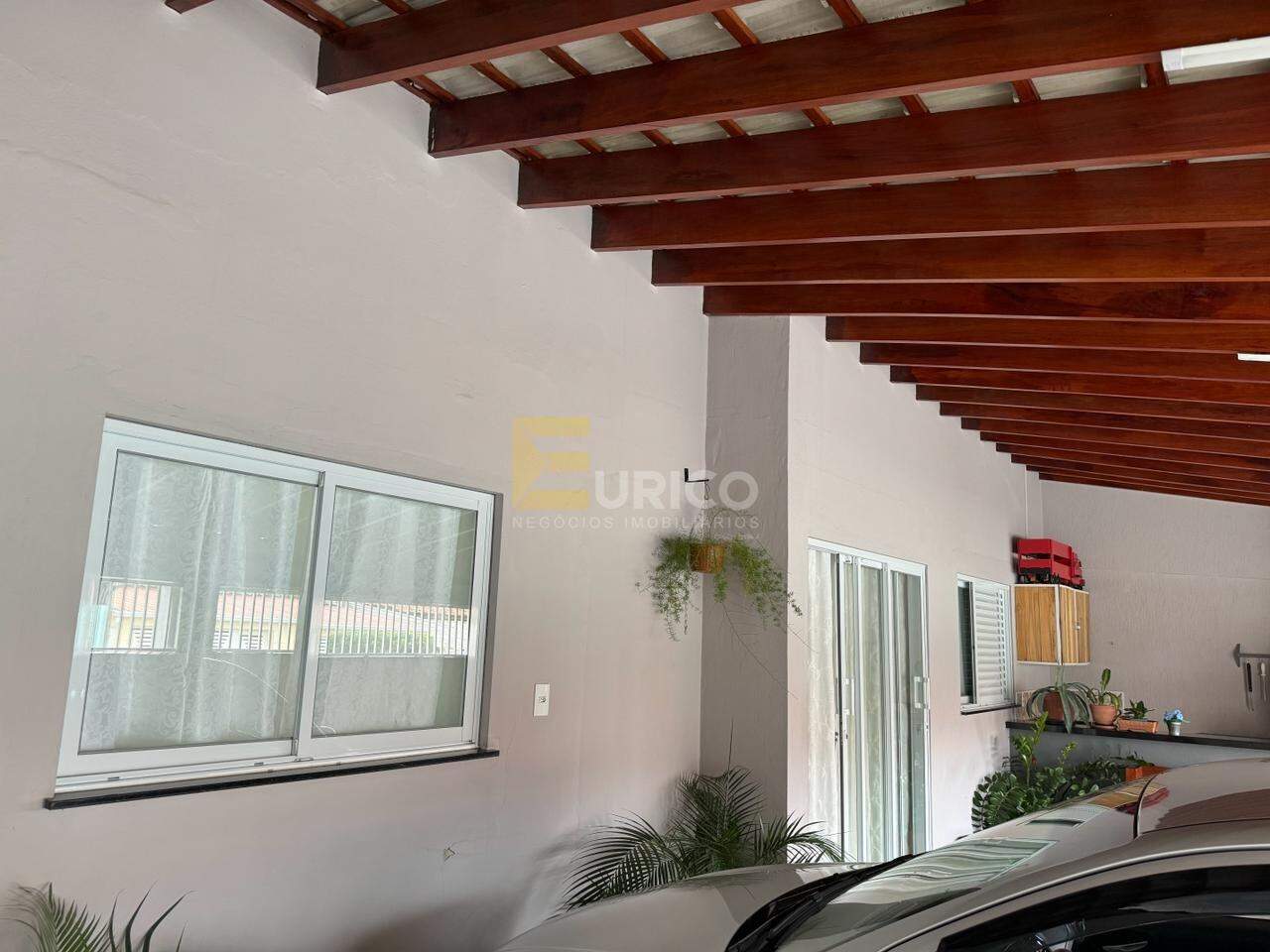 Casa à venda no JARDIM CENTENÁRIO em Valinhos/SP: 