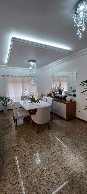 Casa à venda no Parque Santana em Valinhos/SP: 