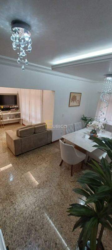 Casa à venda no Parque Santana em Valinhos/SP: 