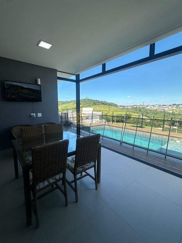 Casa em condomínio à venda no Condomínio Santa Isabel em Louveira/SP: 