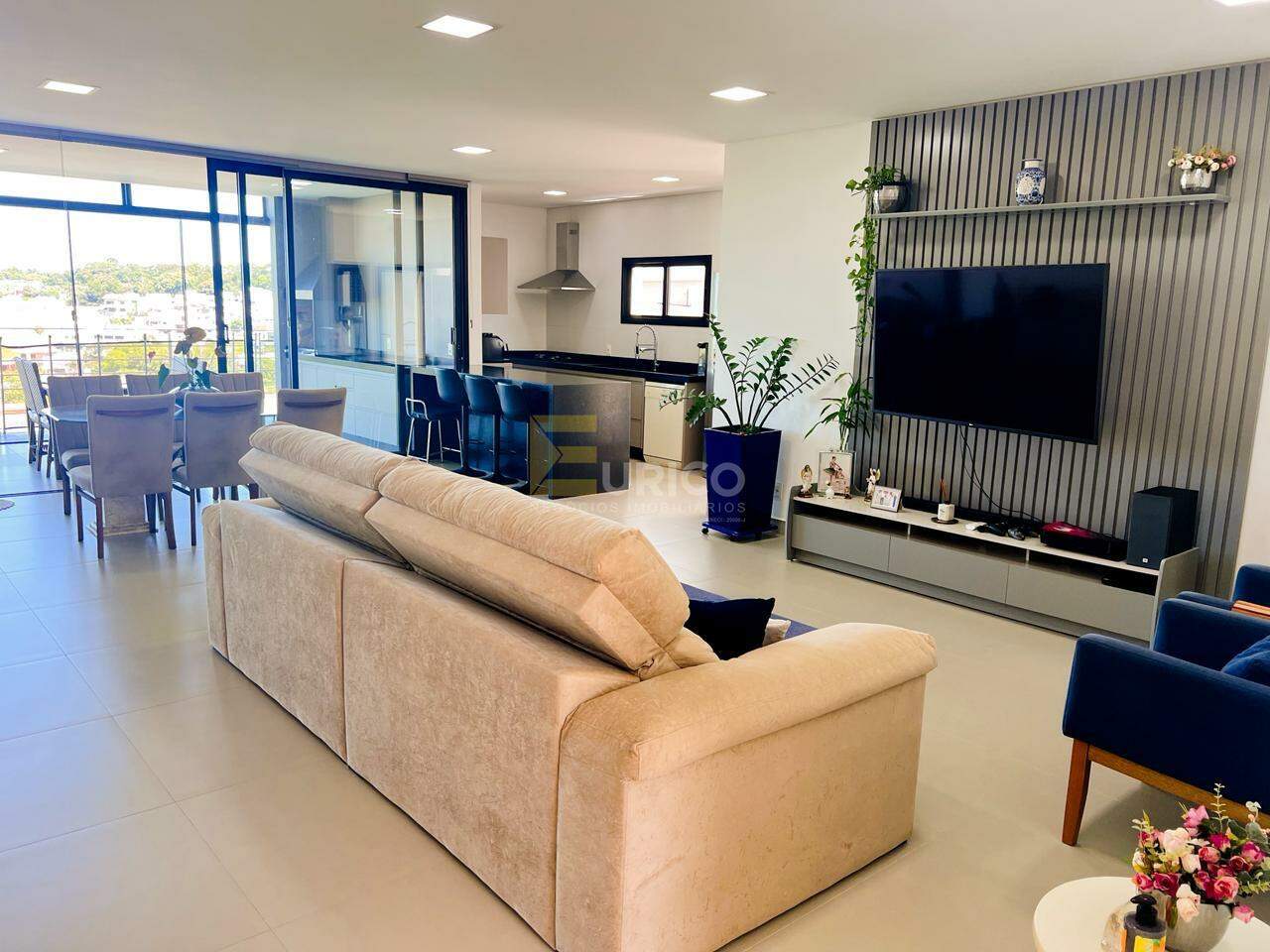 Casa em condomínio à venda no Condomínio Santa Isabel em Louveira/SP: 